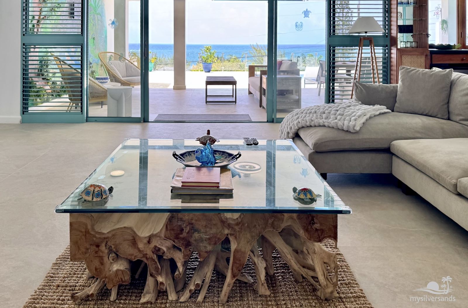 Living room with sea view