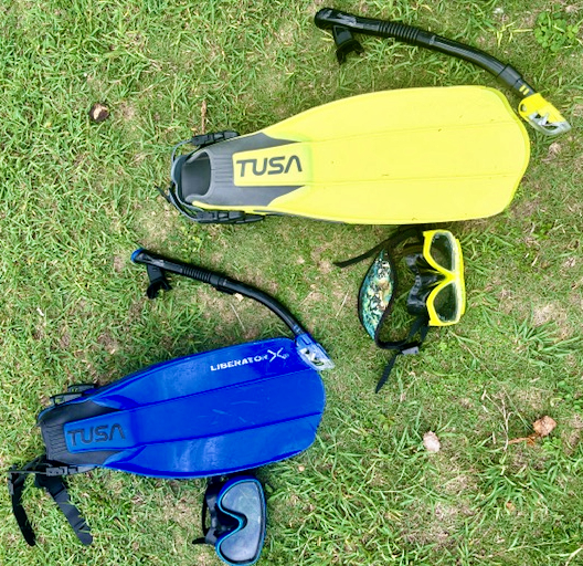 snorkelling gear